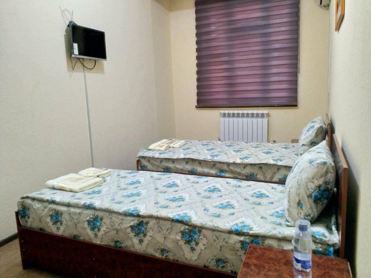 Hostel Mukarram Bukhara Exterior foto