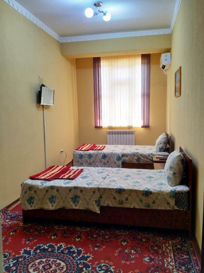 Hostel Mukarram Bukhara Exterior foto